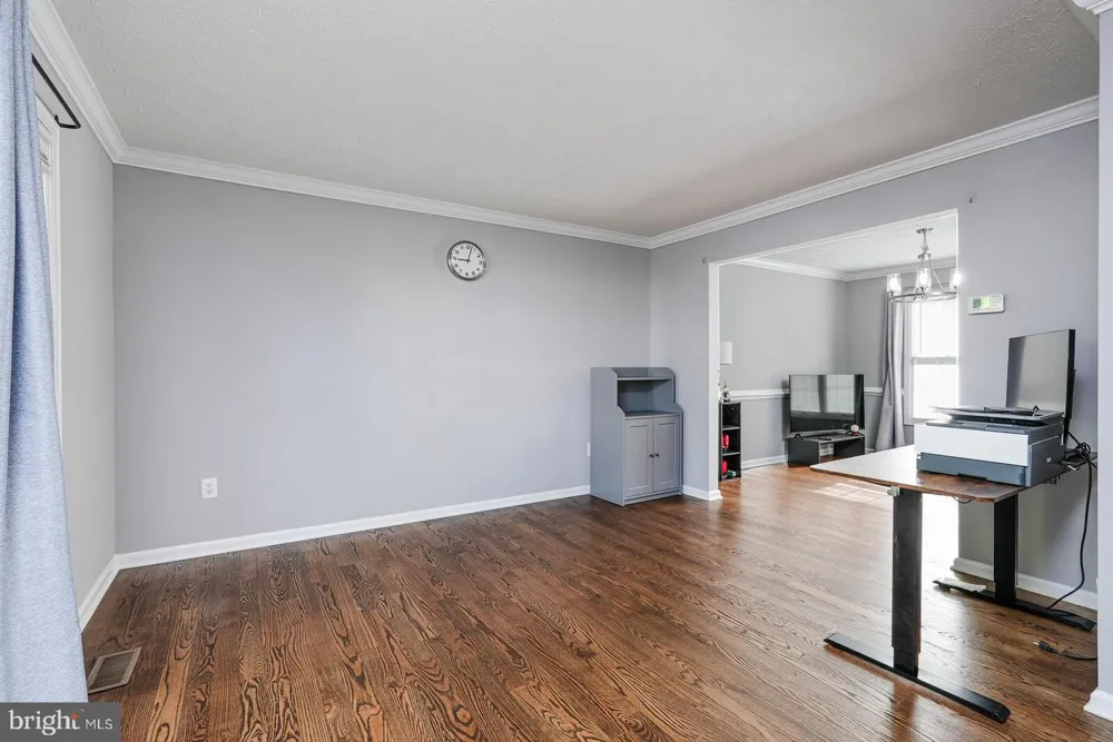 17713 SILKCOTTON WAY Gaithersburg, MD 20877