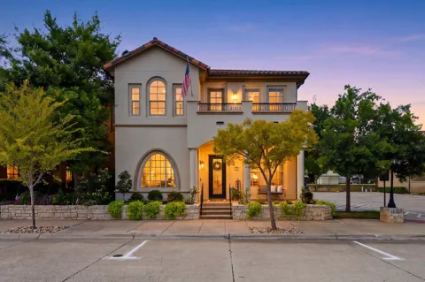 72 Casa Lane