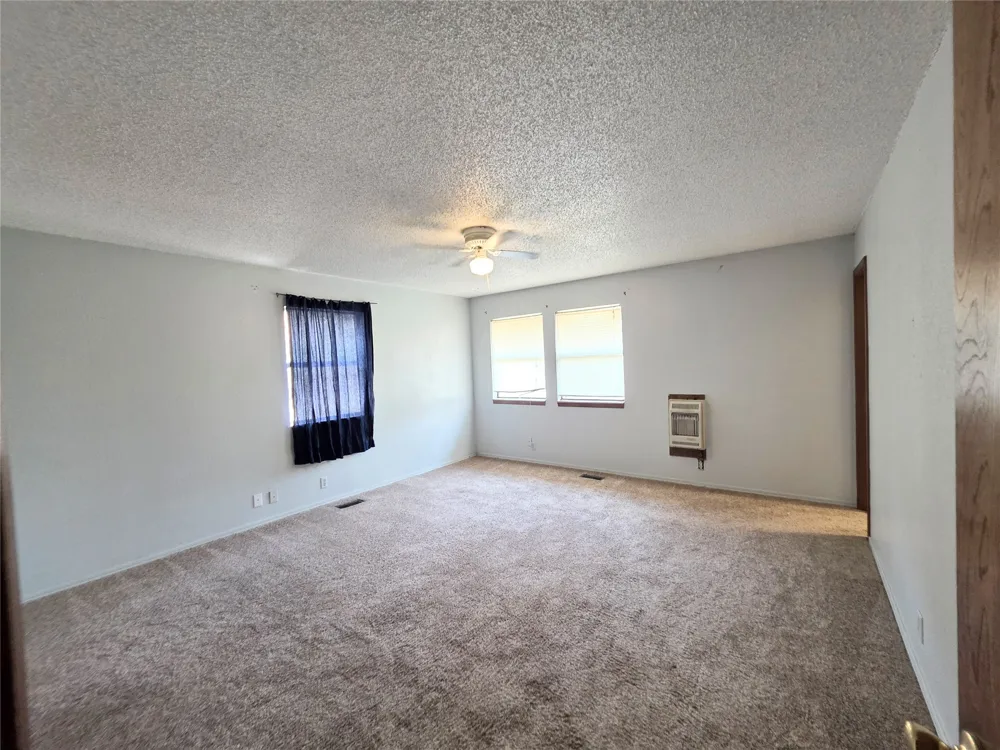 8424 S 353rd Avenue E Broken Arrow, OK 74014
