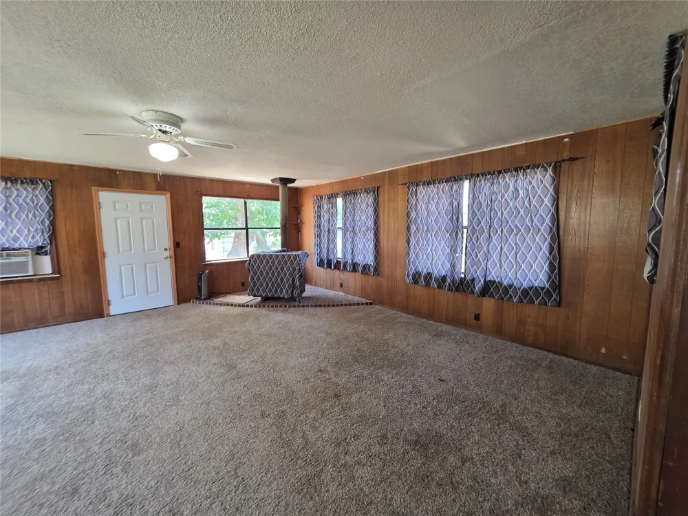 8424 S 353rd Avenue E Broken Arrow, OK 74014