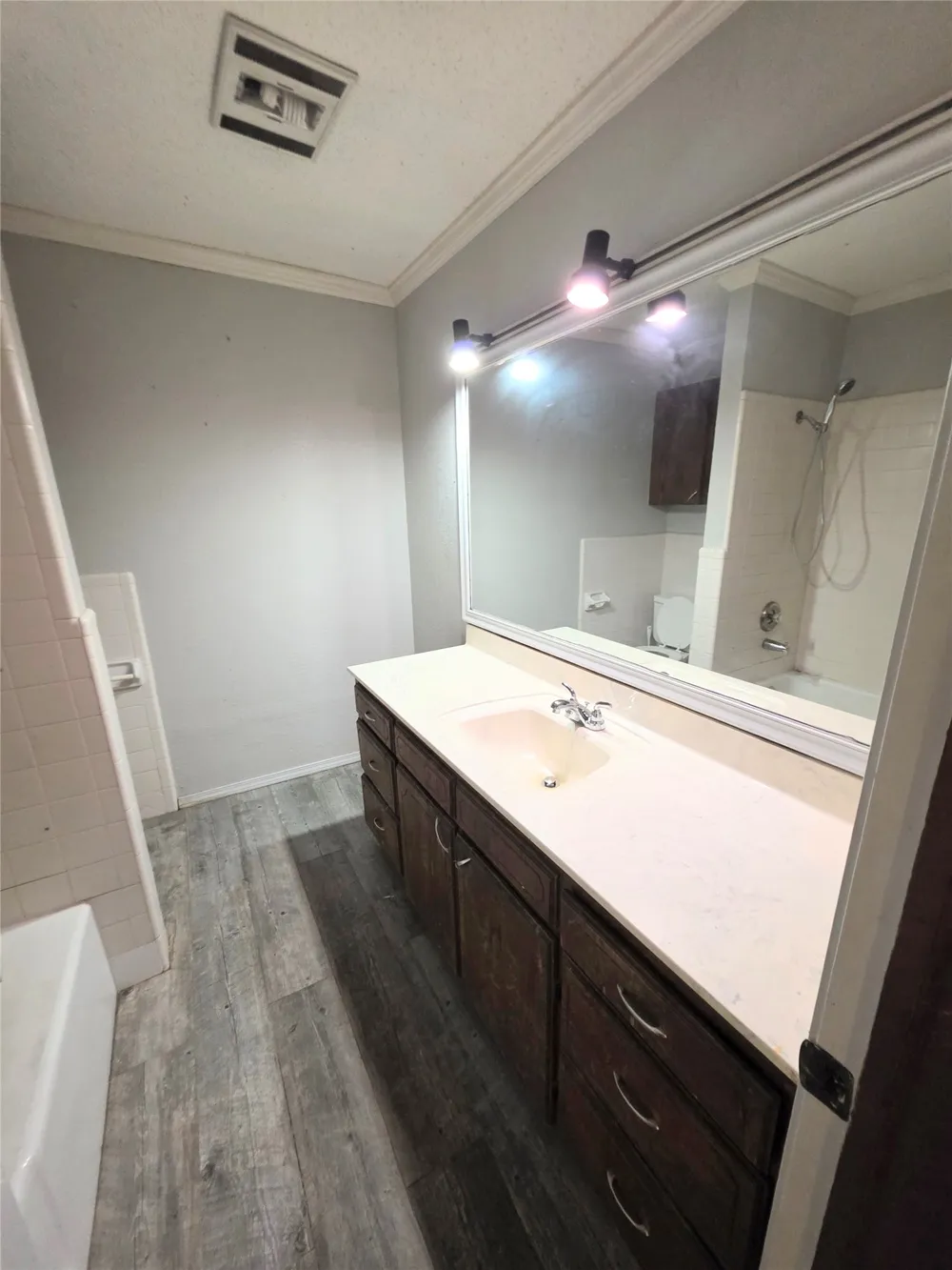 8424 S 353rd Avenue E Broken Arrow, OK 74014
