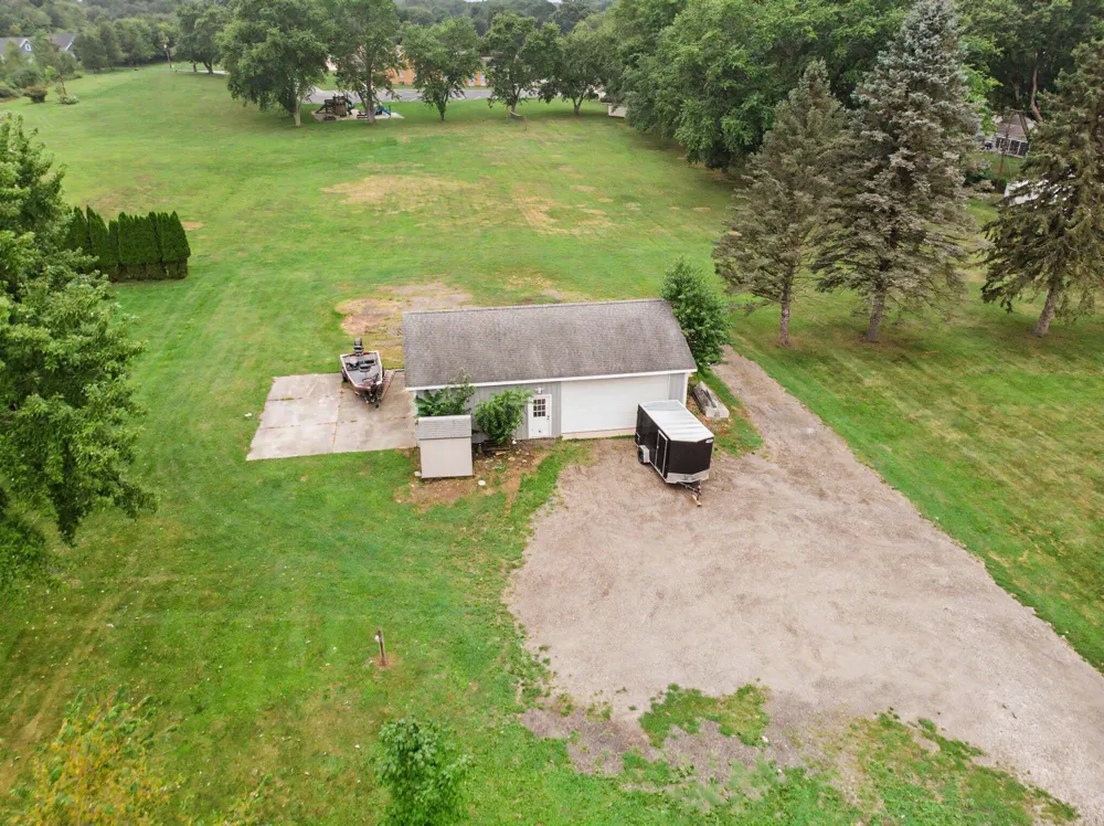 441 Moccasin Street Buchanan, MI 49107