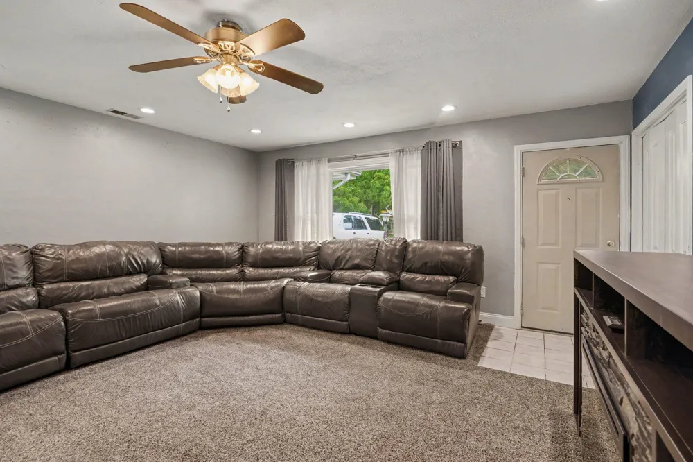 441 Moccasin Street Buchanan, MI 49107