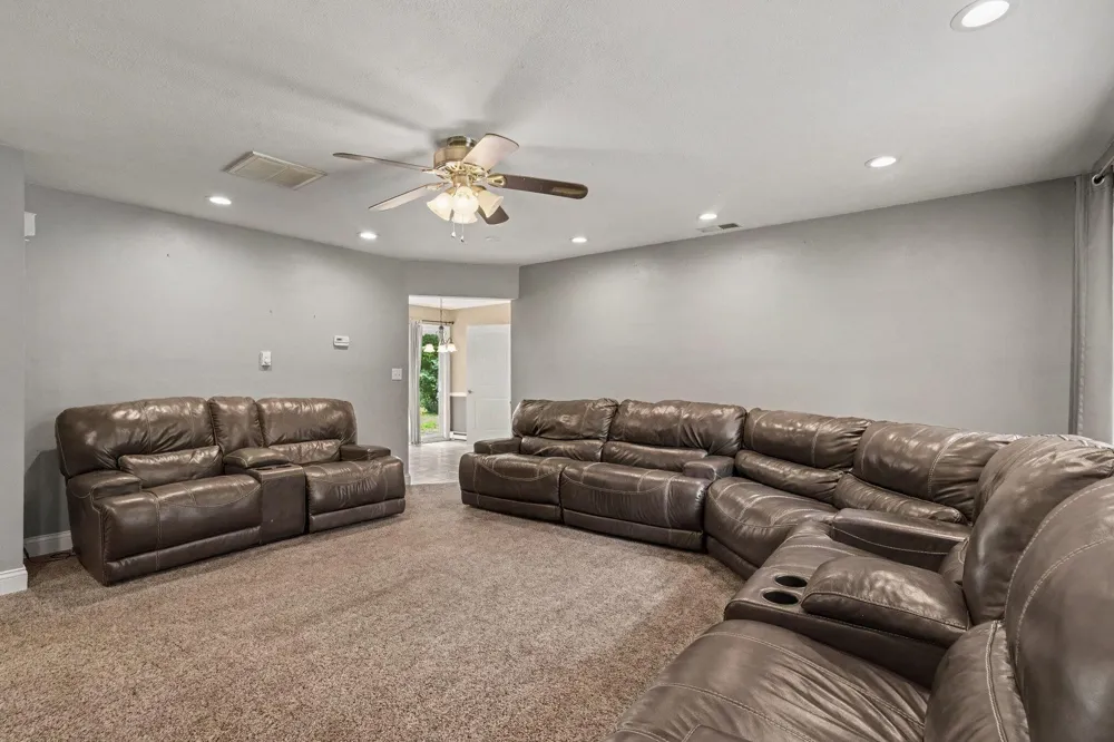 441 Moccasin Street Buchanan, MI 49107