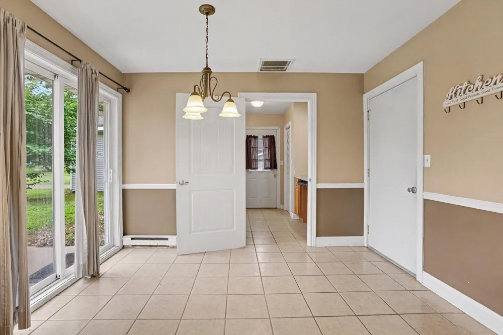 441 Moccasin Street Buchanan, MI 49107