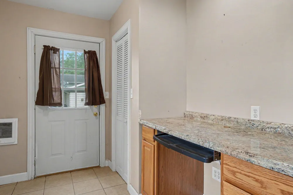 441 Moccasin Street Buchanan, MI 49107