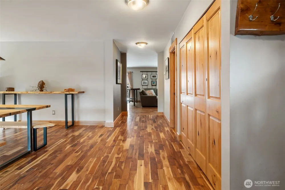 20901 Dr NW Nordby Poulsbo, WA 98370