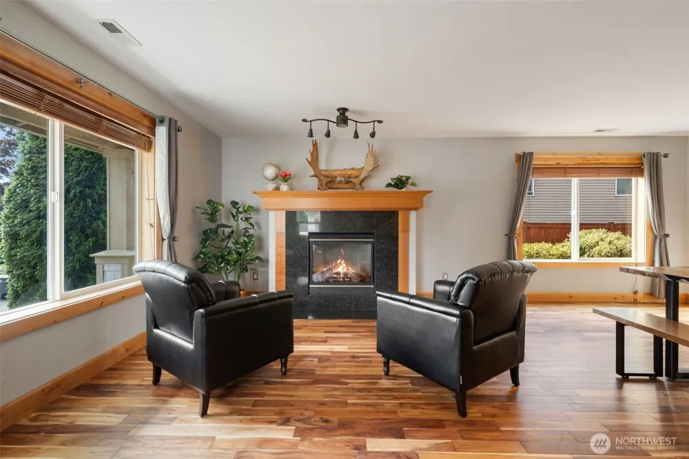 20901 Dr NW Nordby Poulsbo, WA 98370