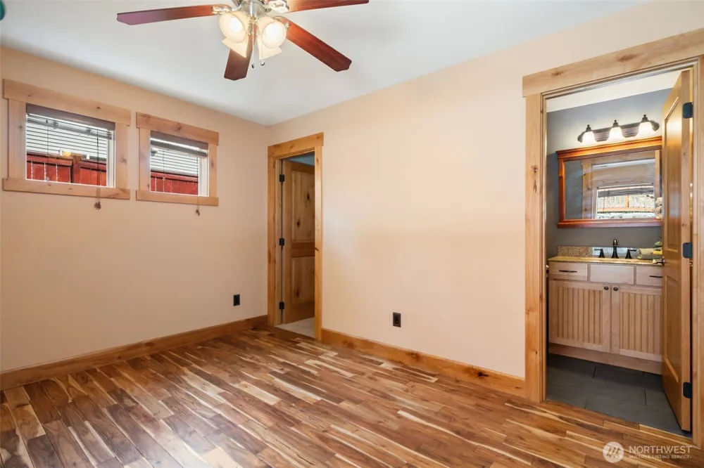 20901 Dr NW Nordby Poulsbo, WA 98370