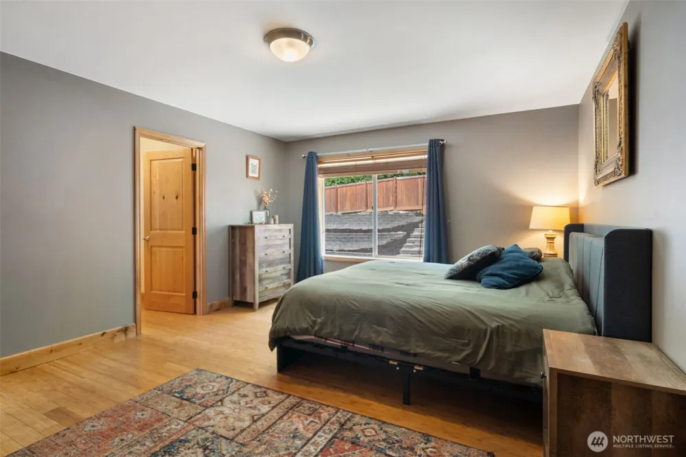 20901 Dr NW Nordby Poulsbo, WA 98370