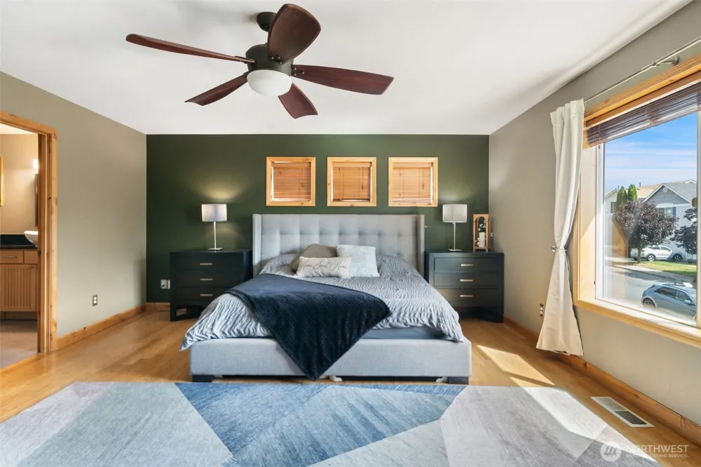 20901 Dr NW Nordby Poulsbo, WA 98370