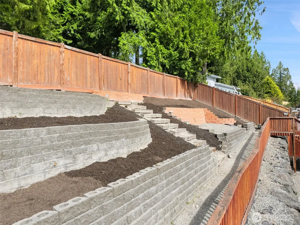 20901 Dr NW Nordby Poulsbo, WA 98370