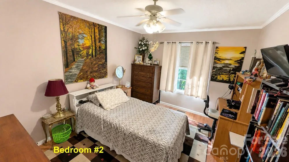 253 Royalwood Drive Zirconia, NC 28790