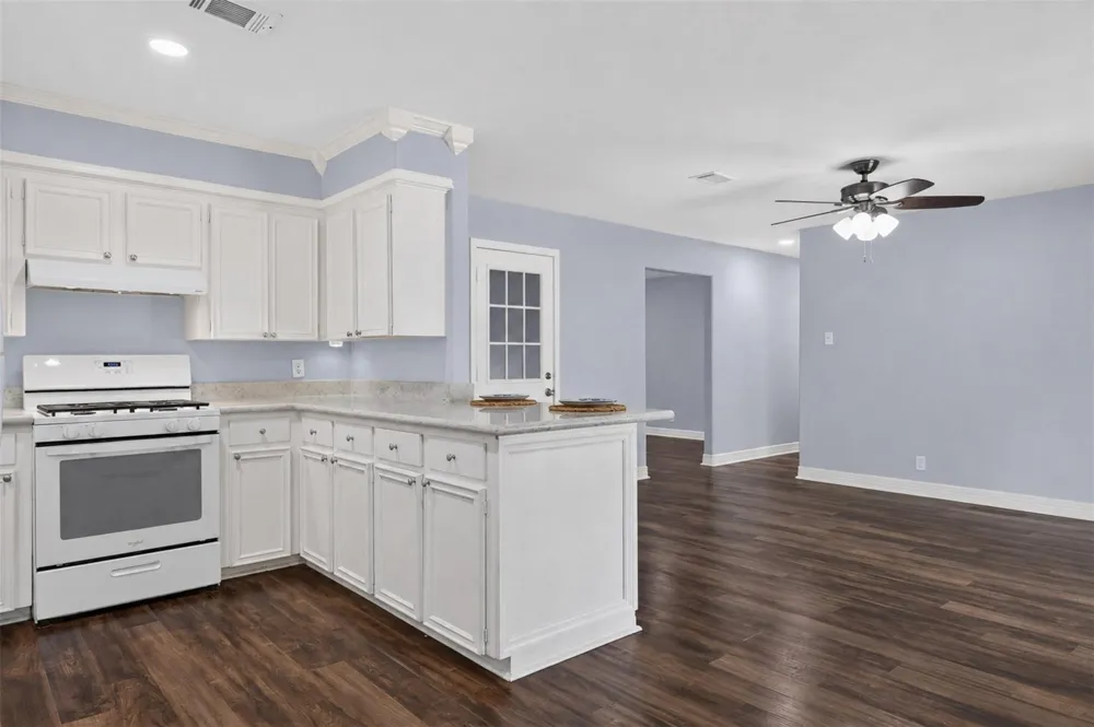 2809 3rd Avenue Texas City, TX 77590