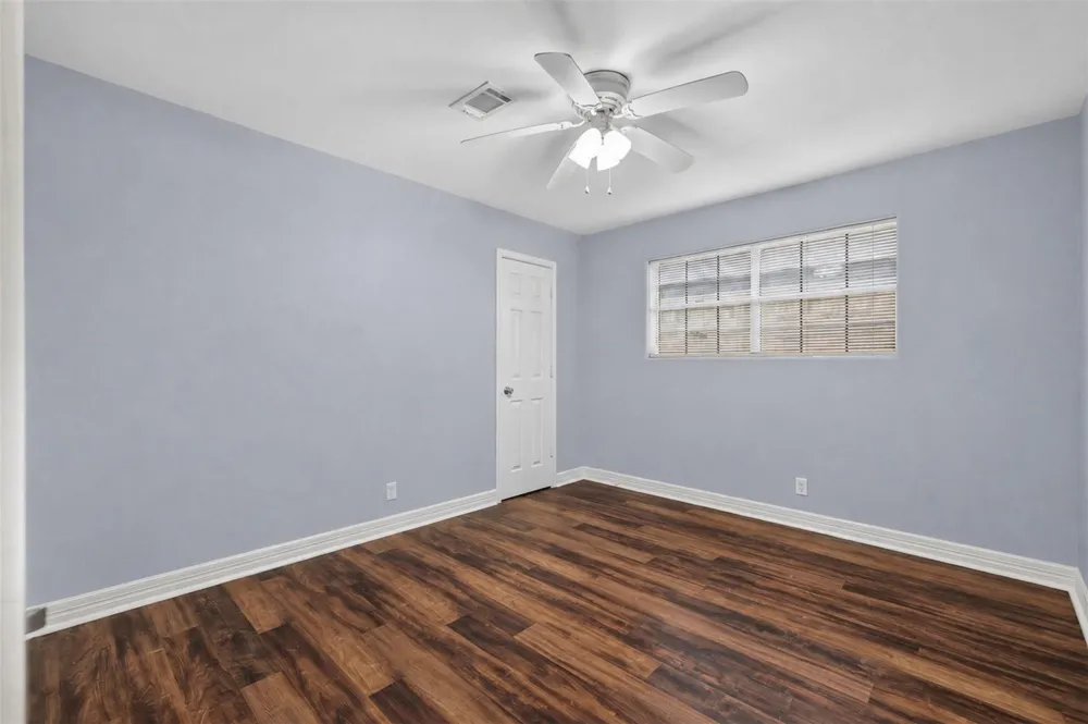 2809 3rd Avenue Texas City, TX 77590