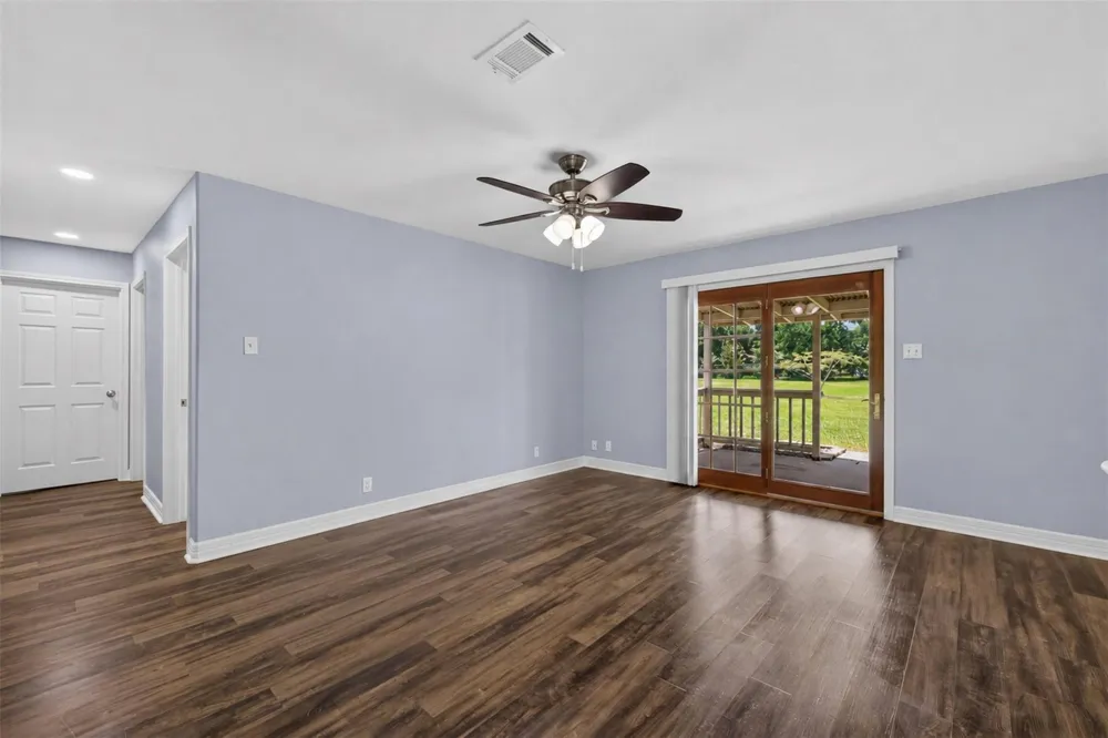 2809 3rd Avenue Texas City, TX 77590