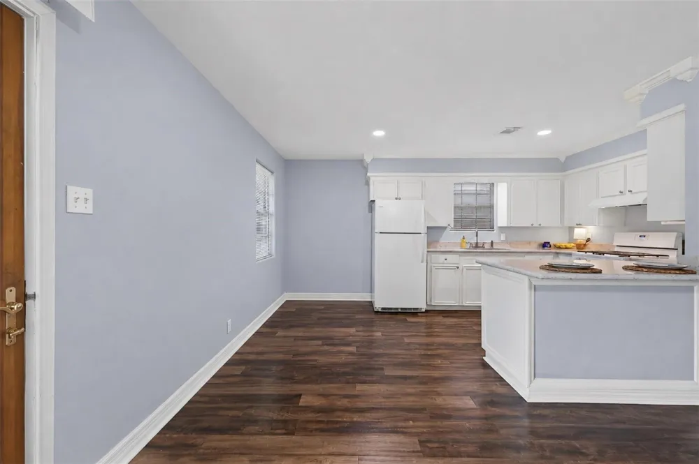 2809 3rd Avenue Texas City, TX 77590