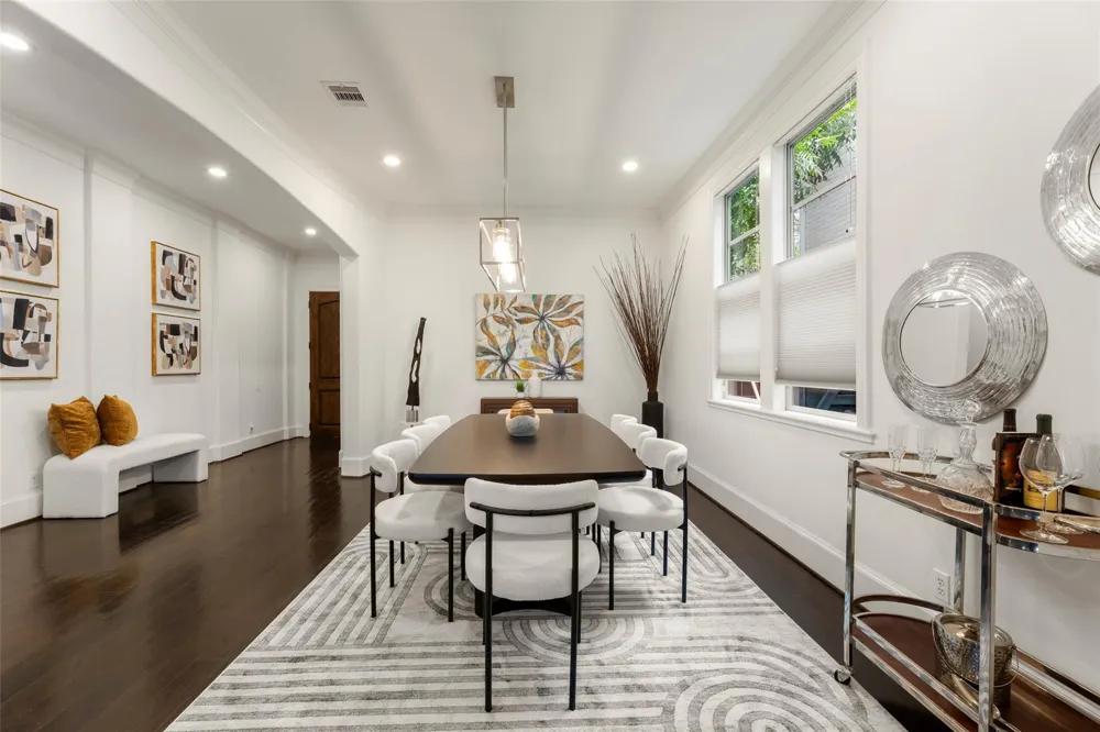 6236 Community Drive Houston, TX 77005
