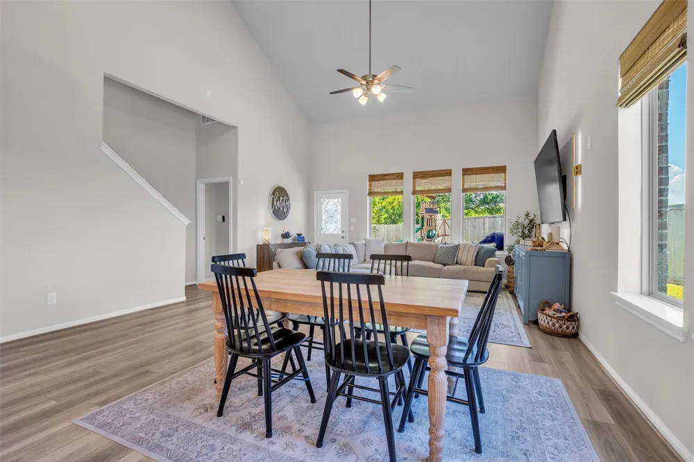 2713 Jumeirah Lane Texas City, TX 77568