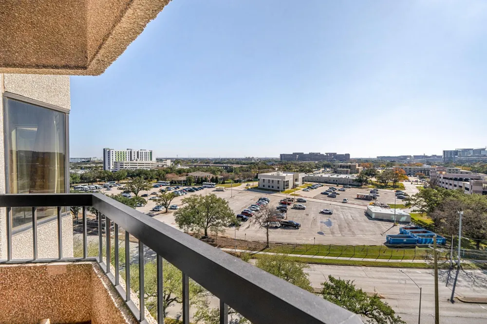 2001 Holcombe Boulevard #803 Houston, TX 77030