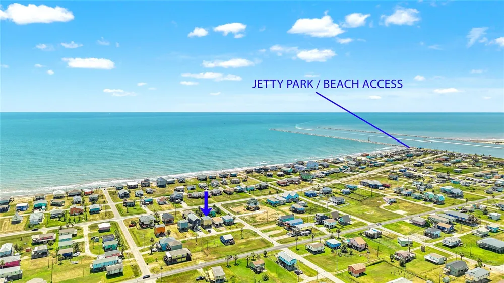 308 Sea Bean Street Surfside Beach, TX 77541