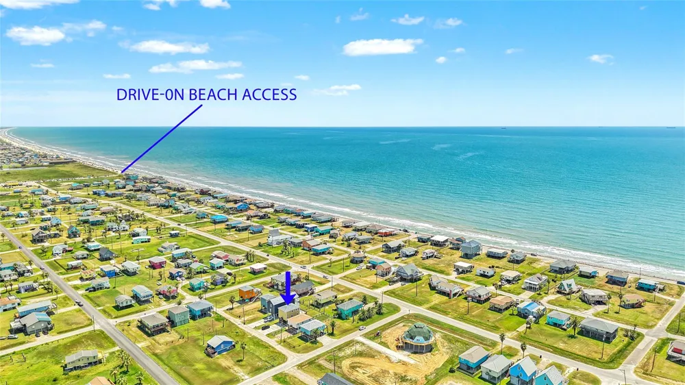 308 Sea Bean Street Surfside Beach, TX 77541