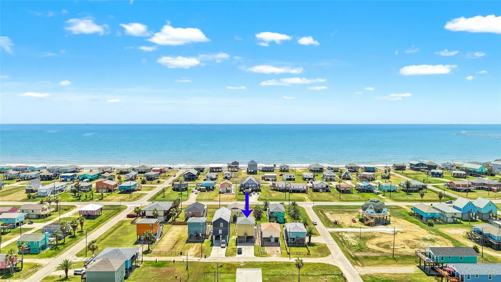 308 Sea Bean Street Surfside Beach, TX 77541