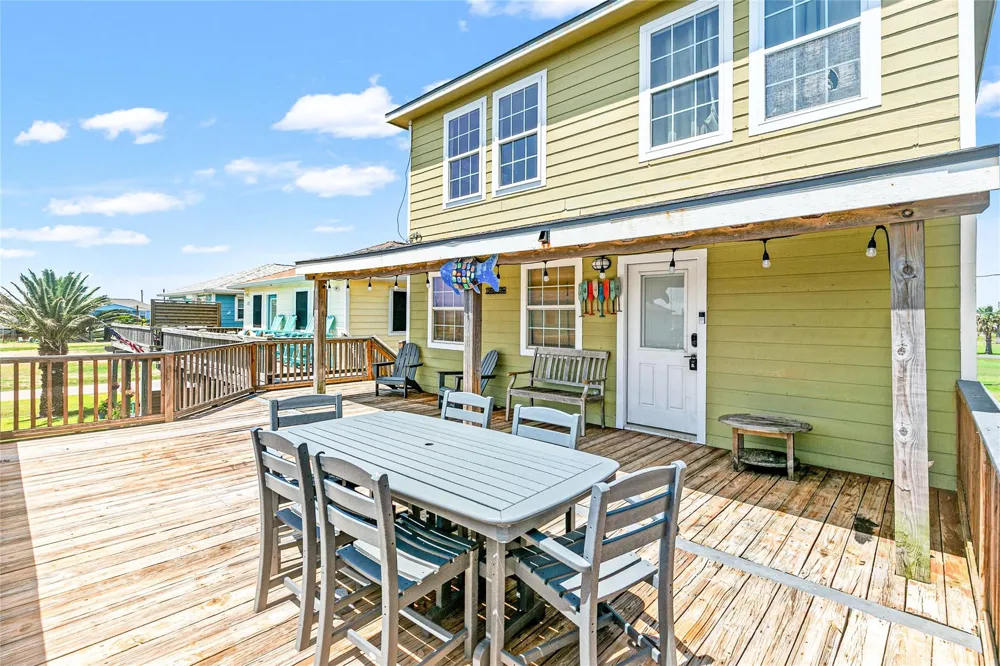 308 Sea Bean Street Surfside Beach, TX 77541