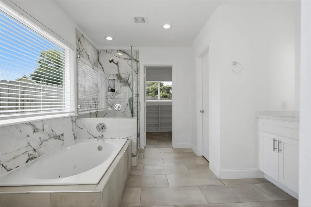 5734 Cullen Boulevard Houston, TX 77021