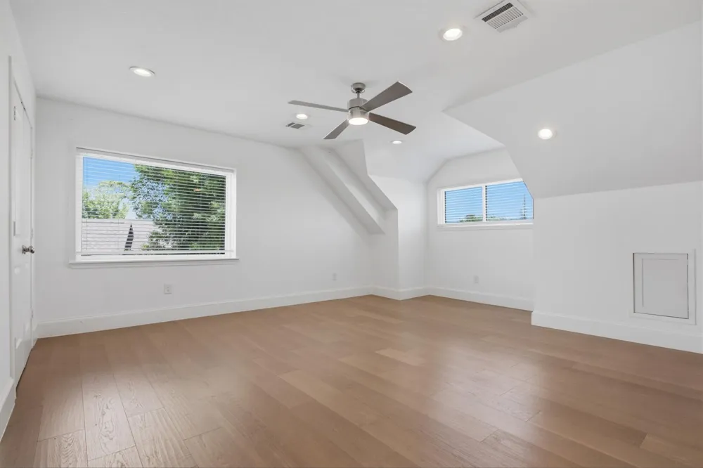5734 Cullen Boulevard Houston, TX 77021