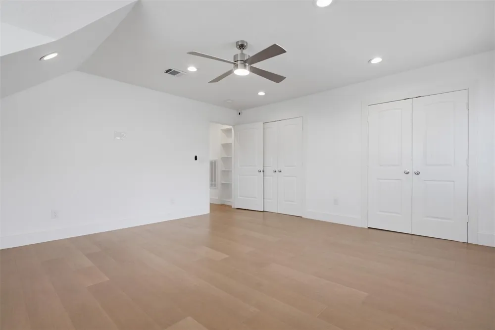 5734 Cullen Boulevard Houston, TX 77021