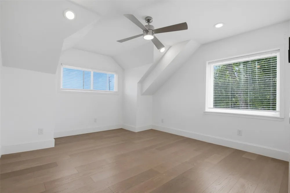 5734 Cullen Boulevard Houston, TX 77021