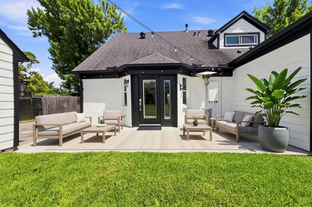 5734 Cullen Boulevard Houston, TX 77021