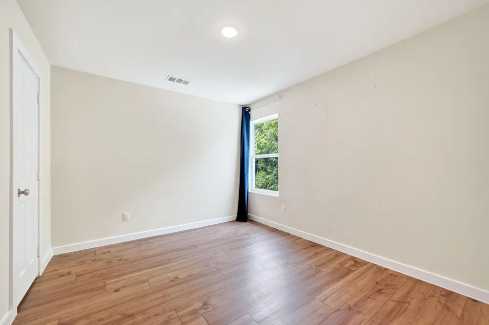 602 Main St Greenville, TX 75401