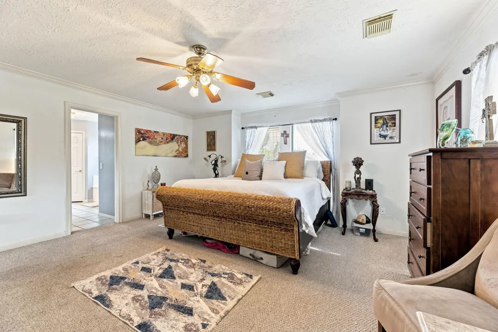 217 Baywood Street Shoreacres, TX 77571