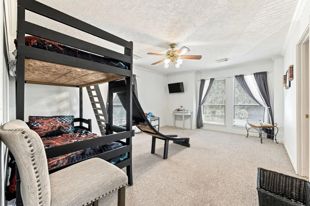 217 Baywood Street Shoreacres, TX 77571