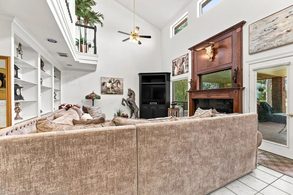 217 Baywood Street Shoreacres, TX 77571