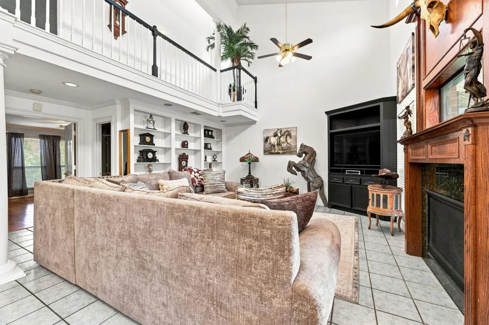 217 Baywood Street Shoreacres, TX 77571
