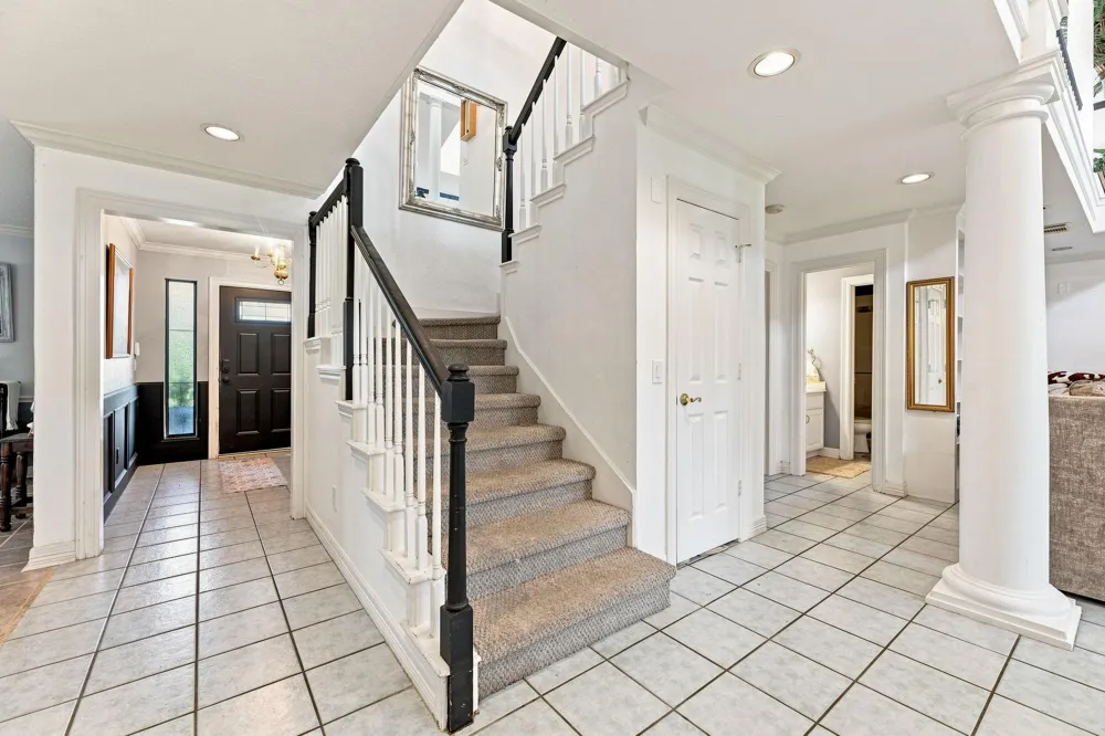 217 Baywood Street Shoreacres, TX 77571