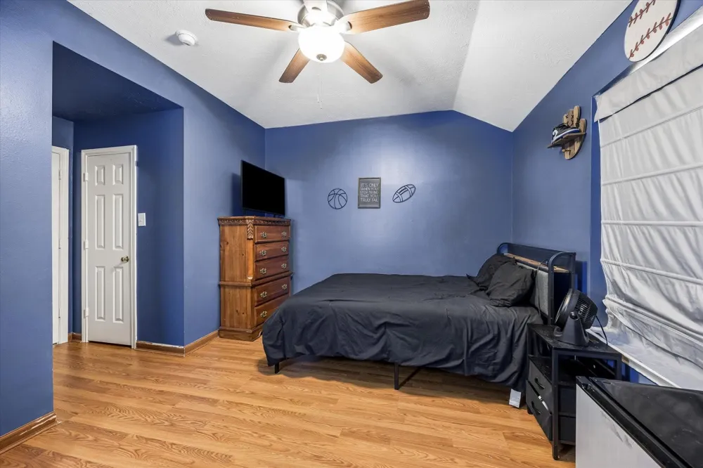 429 Blossomwood Drive League City, TX 77573