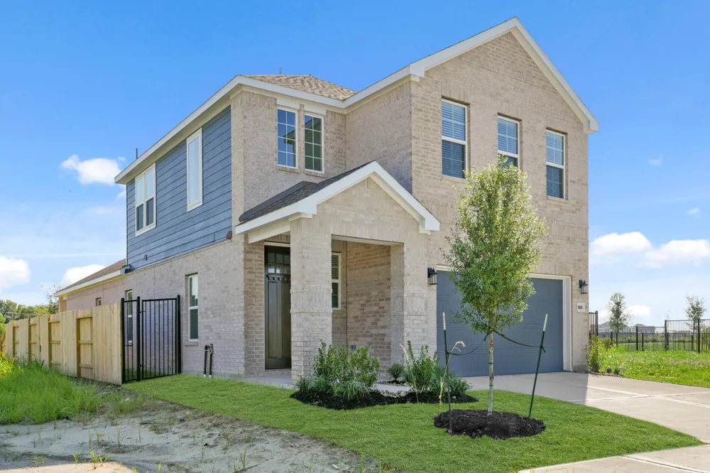 380 Long Branch Drive Dayton, TX 77535