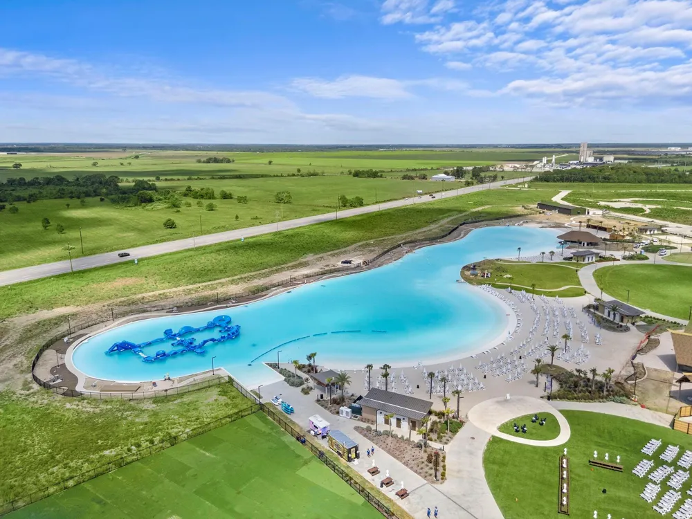 380 Long Branch Drive Dayton, TX 77535