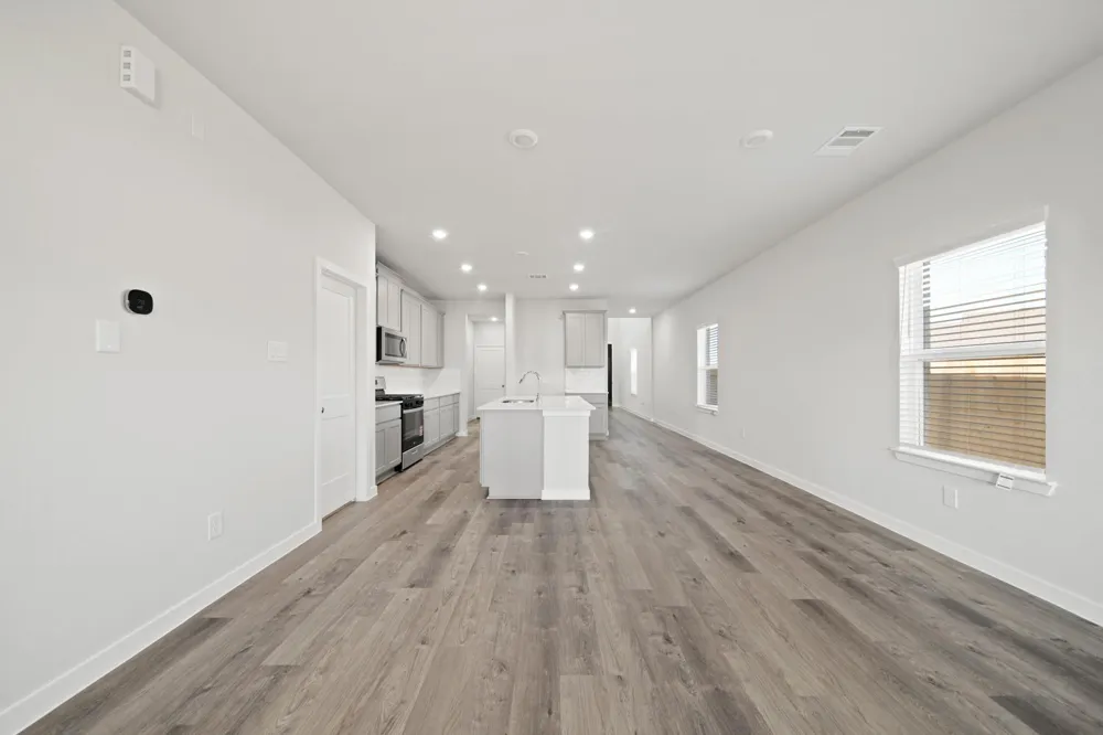 380 Long Branch Drive Dayton, TX 77535