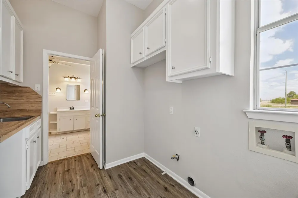13340 Morgan Lane Needville, TX 77461