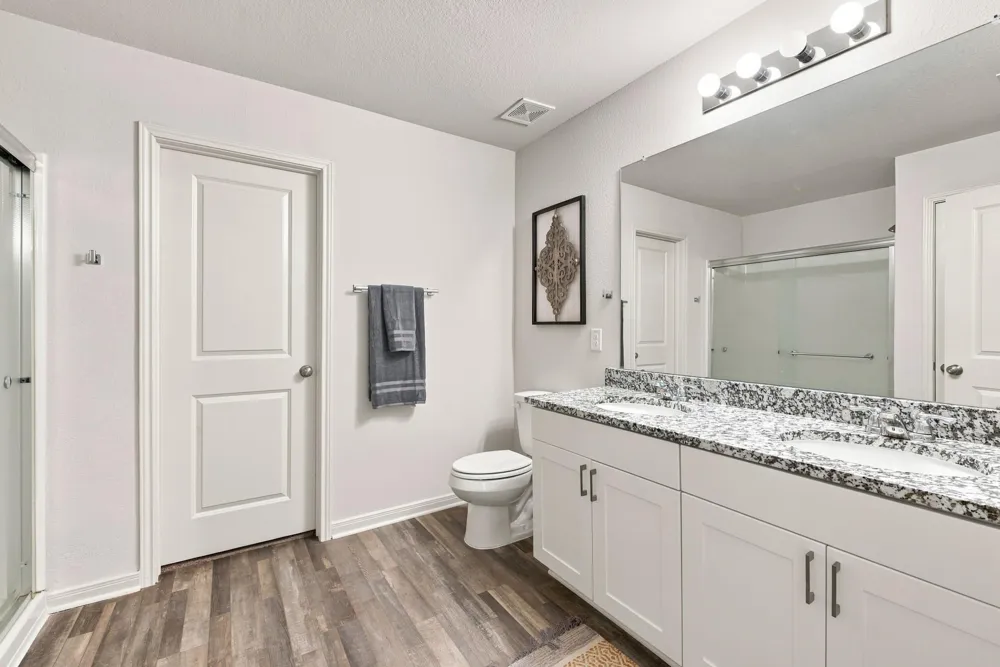 6001 Crest Bridge Court Bryan, TX 77807