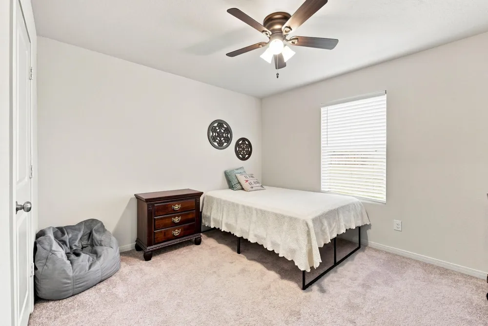 6001 Crest Bridge Court Bryan, TX 77807
