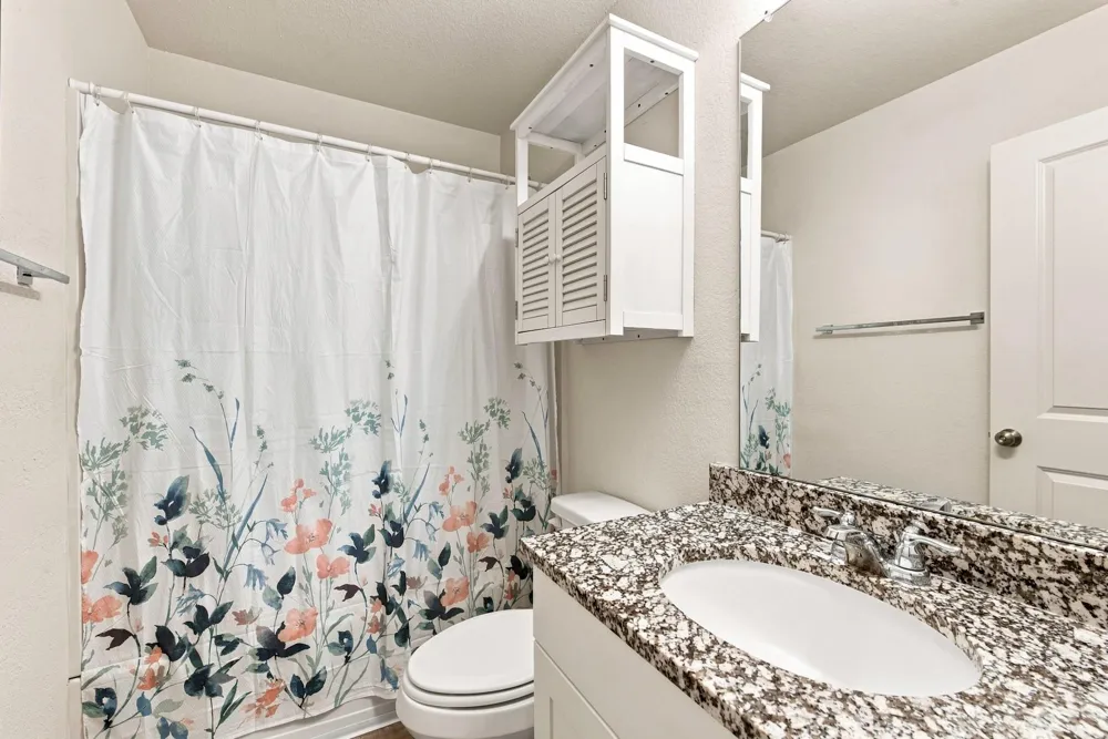 6001 Crest Bridge Court Bryan, TX 77807