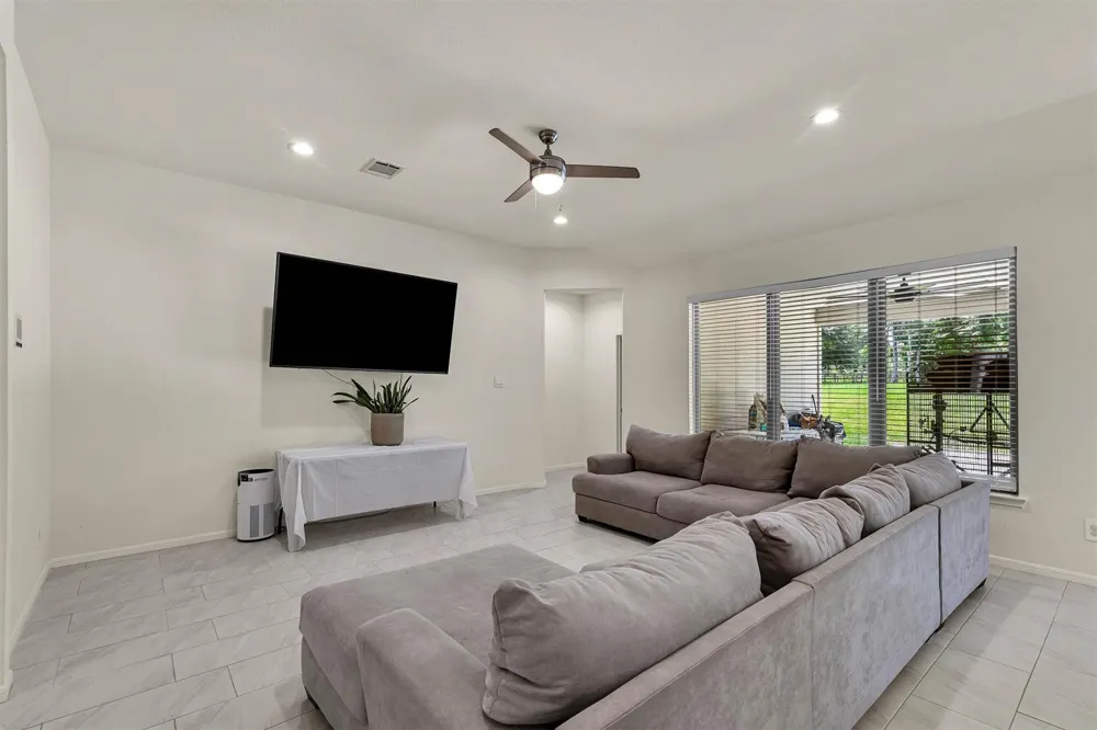 113 Whelan Lane New Waverly, TX 77358