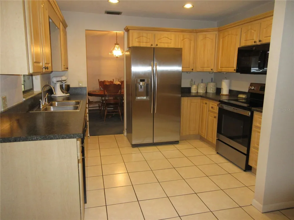 1309 WINDJAMMER PLACE Valrico, FL 33594