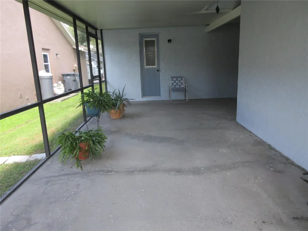 1309 WINDJAMMER PLACE Valrico, FL 33594